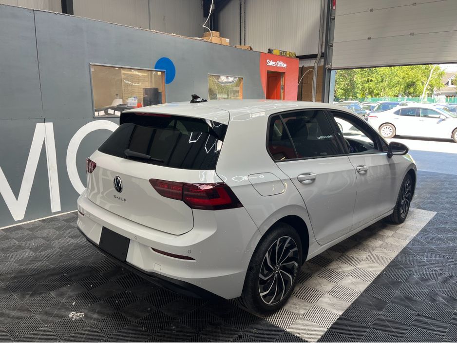 2023 Volkswagen Golf