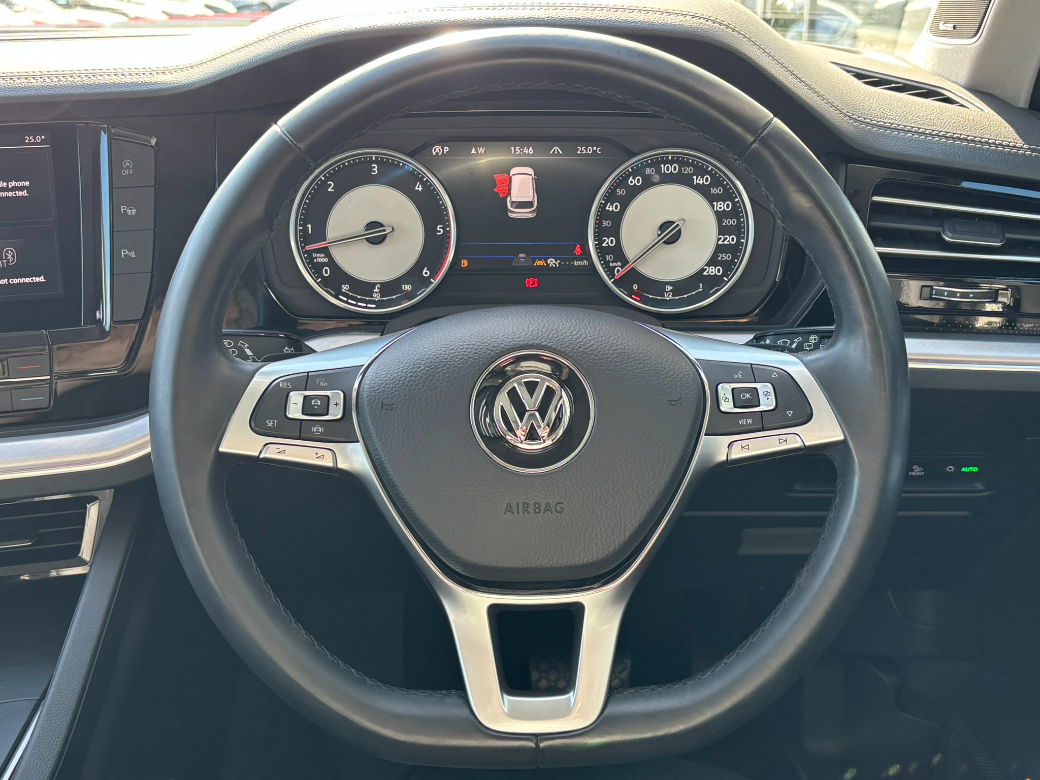 2019 Volkswagen Touareg