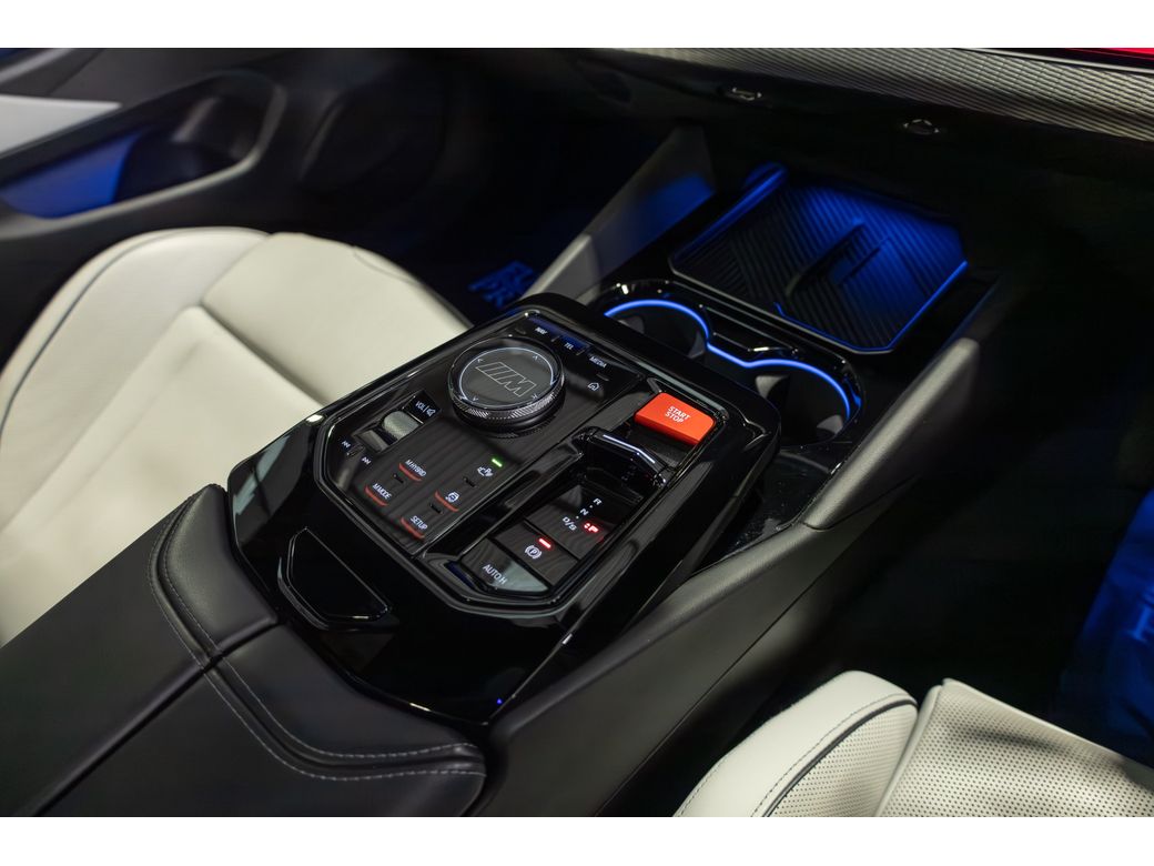 2025 BMW M5