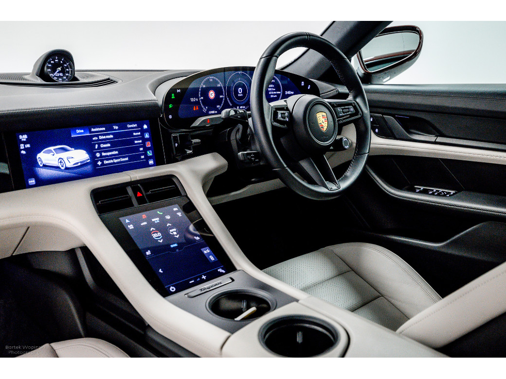 2023 Porsche Taycan
