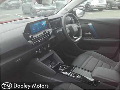 2025 Citroen e-C4 X