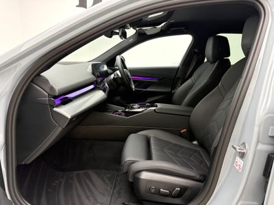 2024 BMW i5