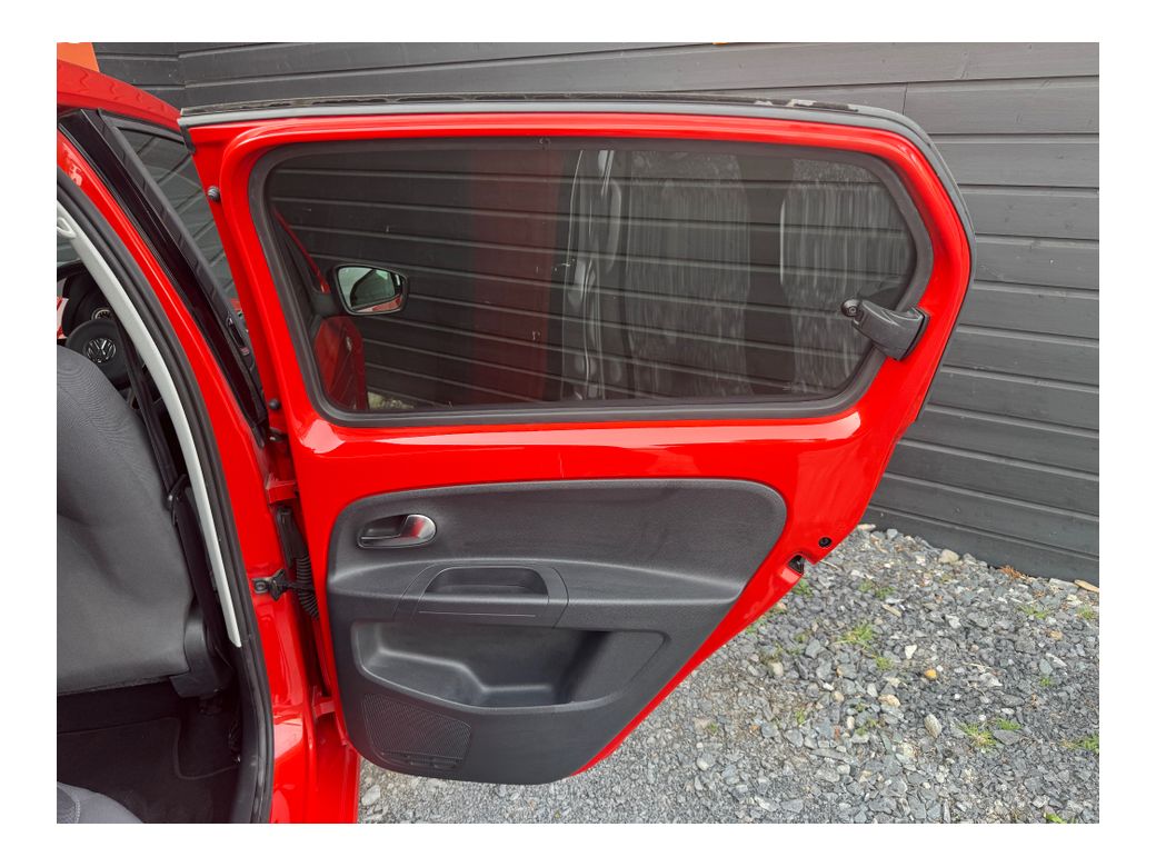 2014 Volkswagen up!
