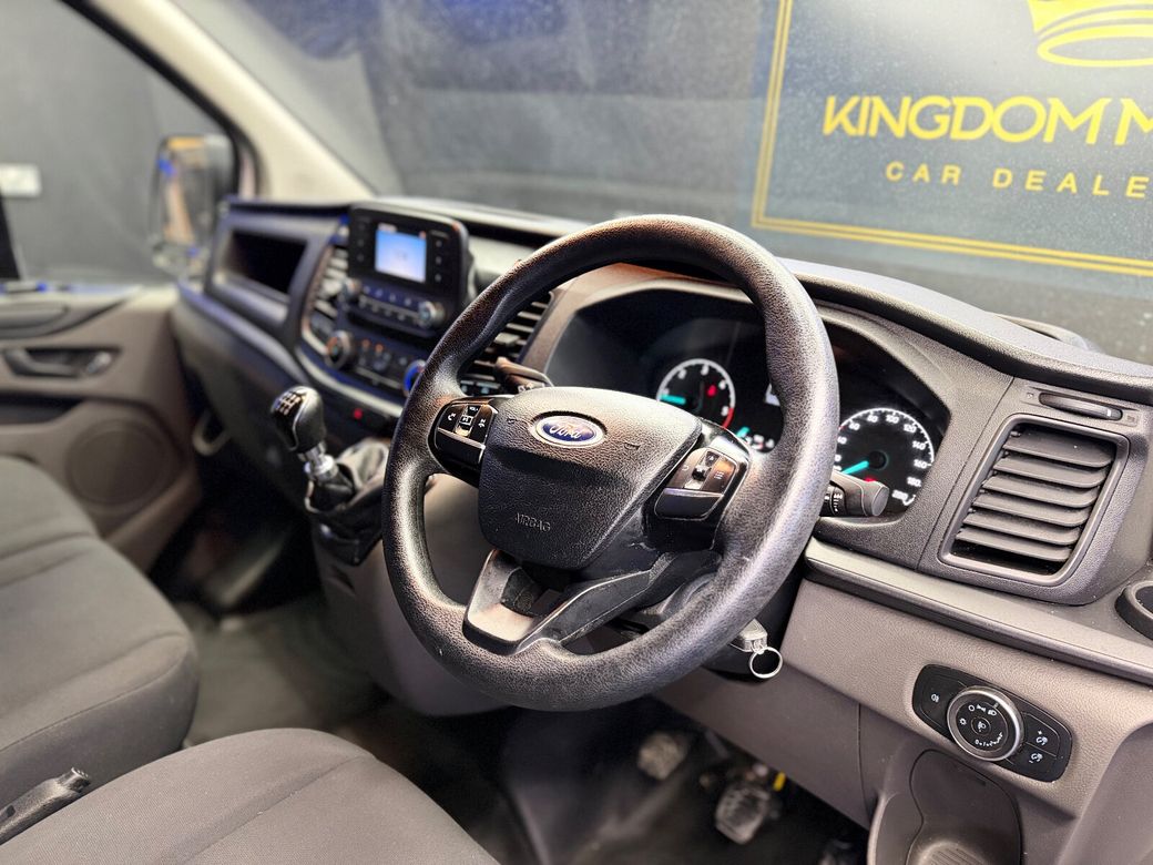 2023 Ford Transit Custom