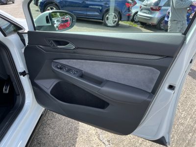 2023 Volkswagen Golf