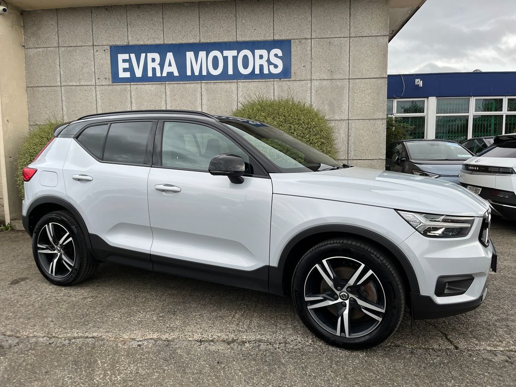 2021 Volvo XC40