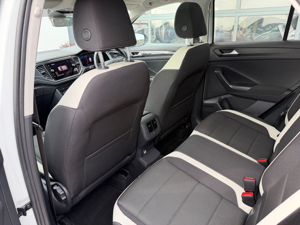 2019 Volkswagen T-Roc