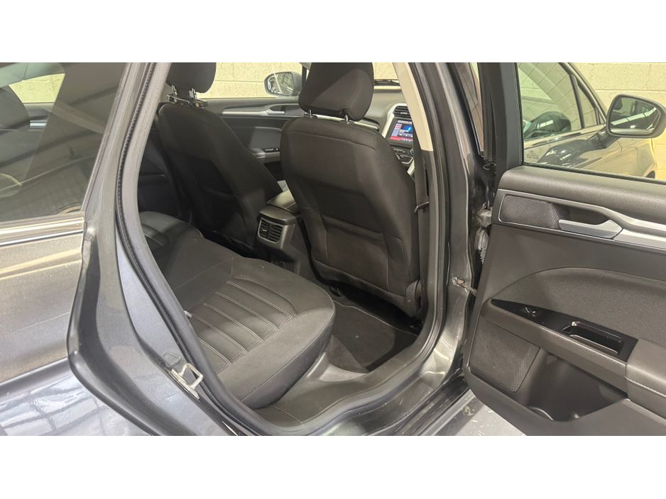 2016 Ford Mondeo