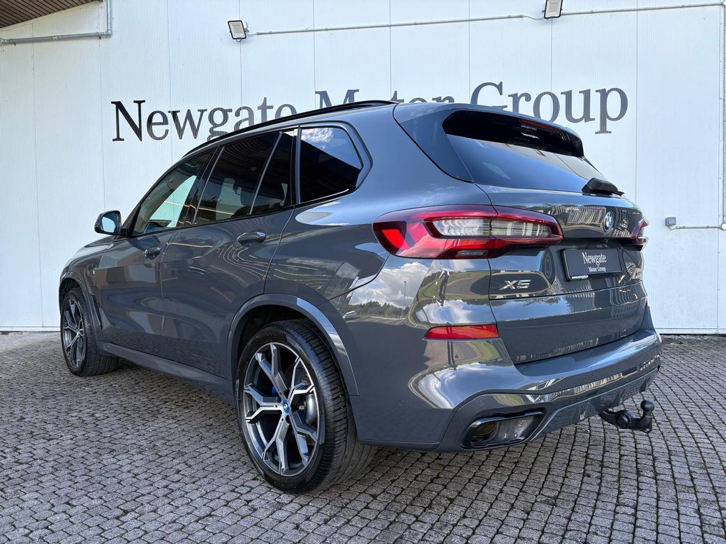 2022 BMW X5