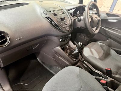 2018 Ford Transit Courier