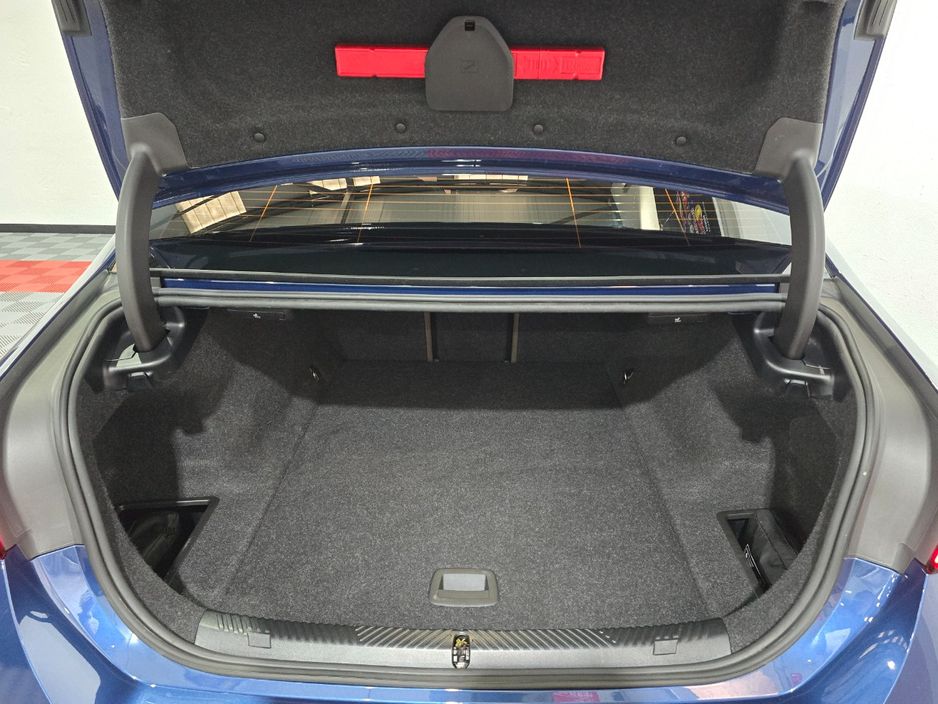 2024 BMW i5