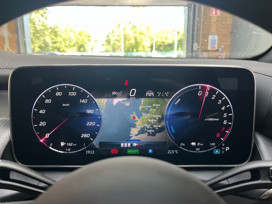 2025 Mercedes-Benz GLC Class