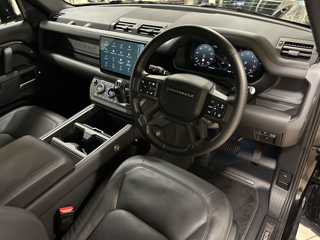 2025 Land Rover Defender