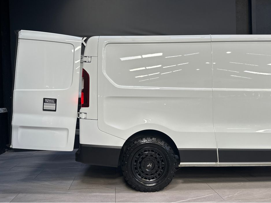 2023 Renault Trafic