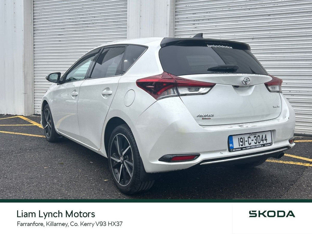 2019 Toyota Auris