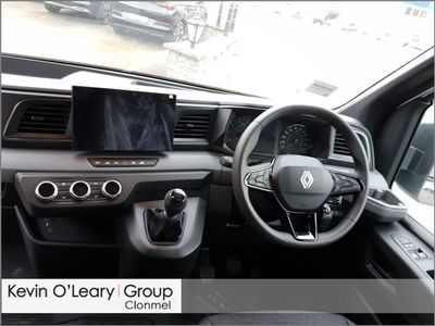 2025 Renault Master