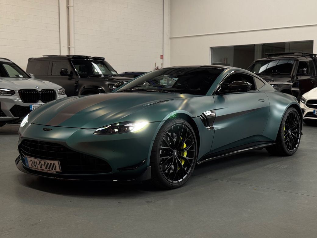 2024 Aston Martin Vantage