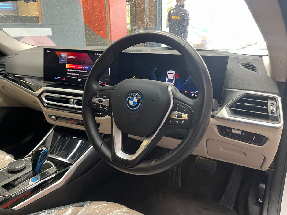2022 BMW i4