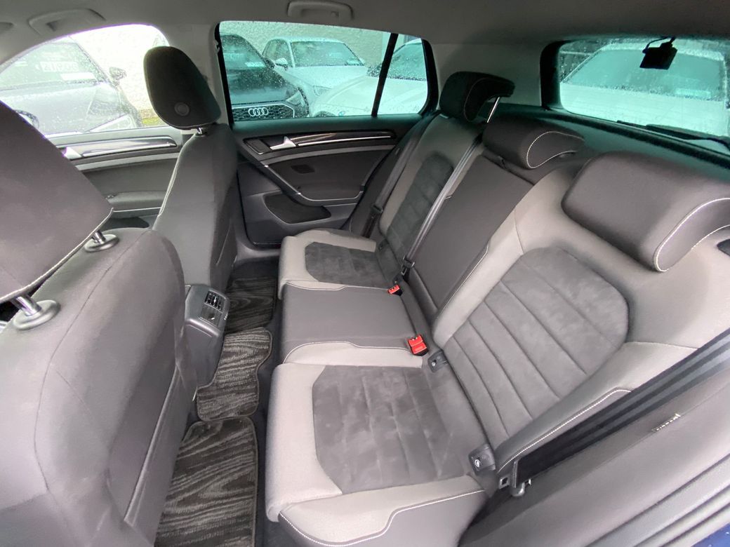 2016 Volkswagen Golf