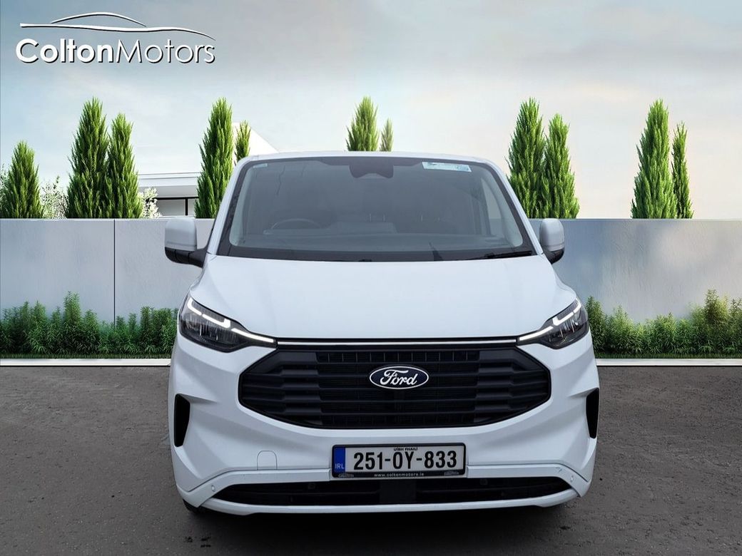 2025 Ford Transit Custom