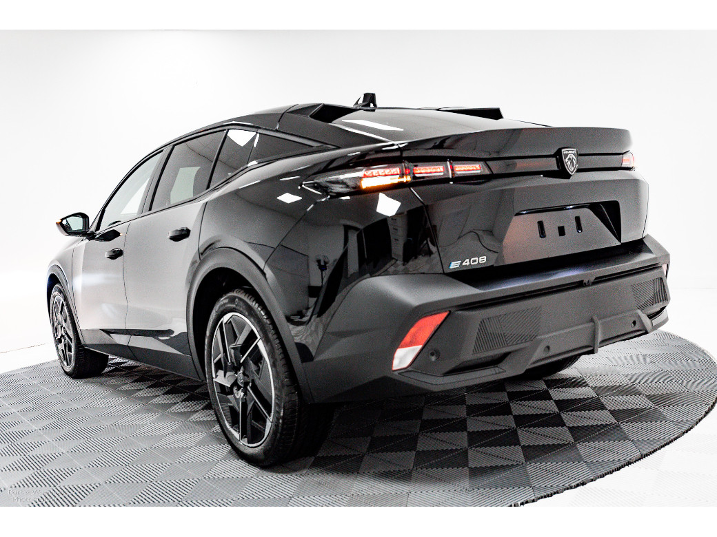 2025 Peugeot 408