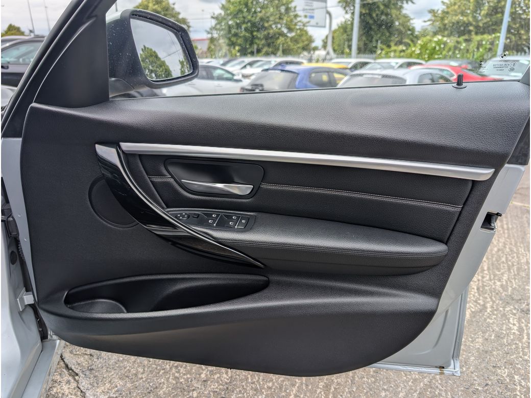 2016 BMW 3 Series