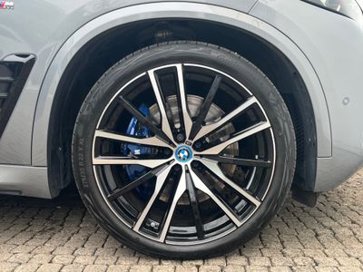 2025 BMW X5
