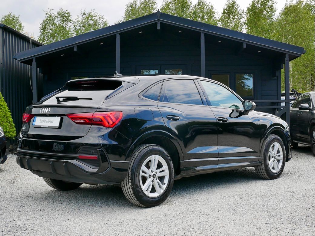 2022 Audi Q3