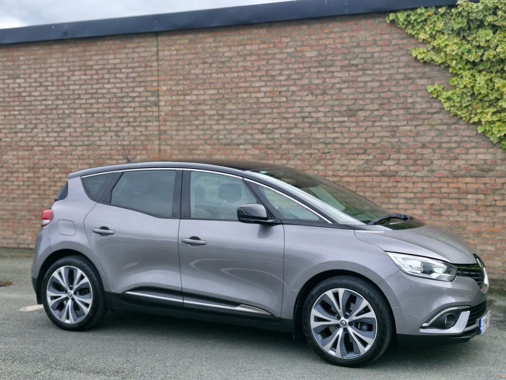 2017 Renault Scenic