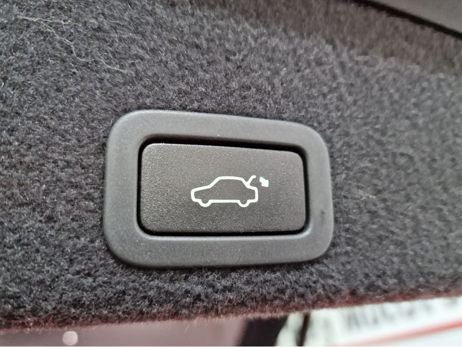 2017 Volvo XC60