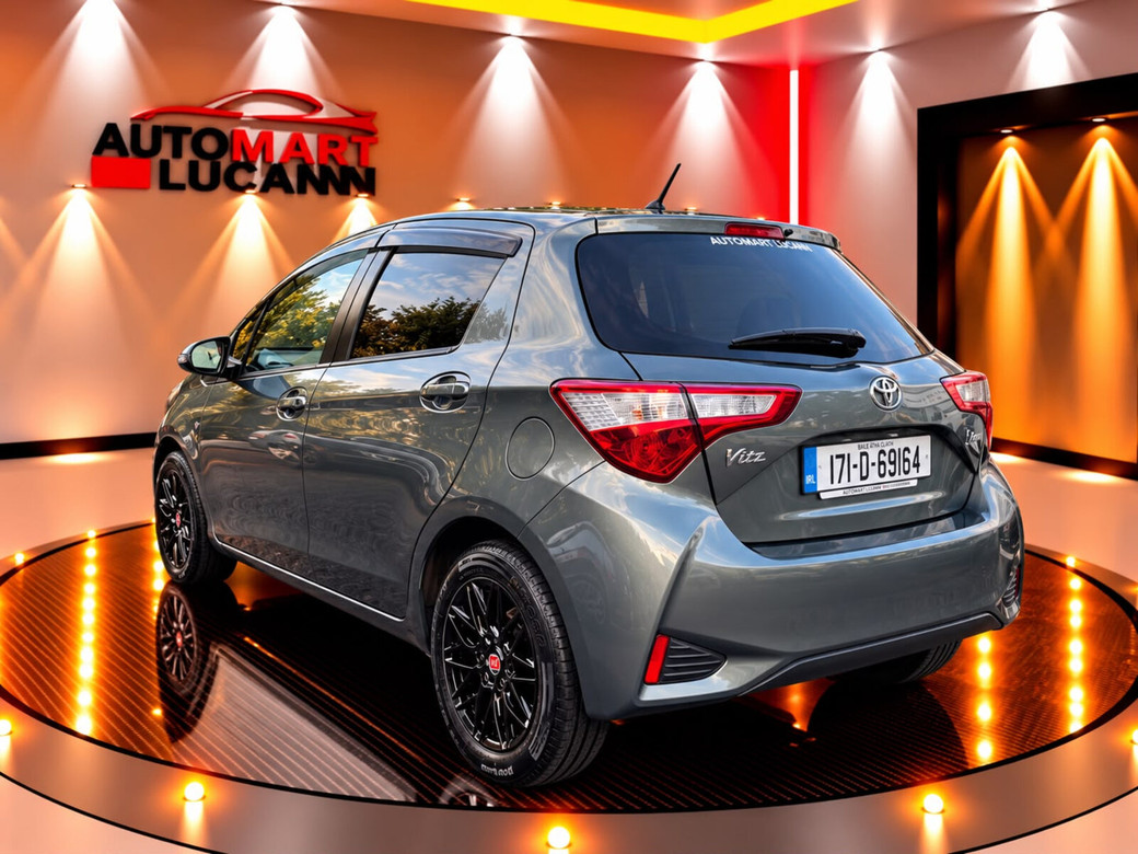 2017 Toyota Vitz