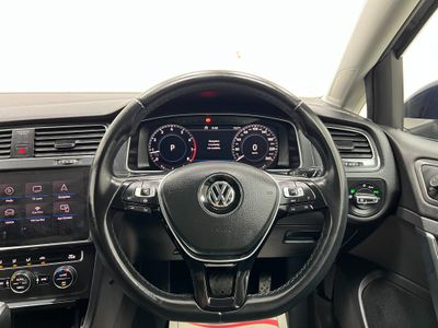 2019 Volkswagen Golf
