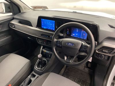 2024 Ford Transit Courier