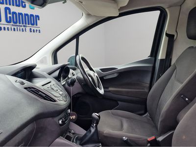 2017 Ford Transit Courier