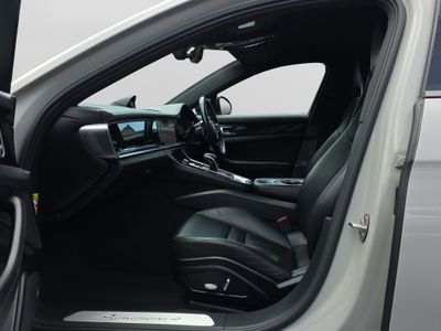 2019 Porsche Panamera