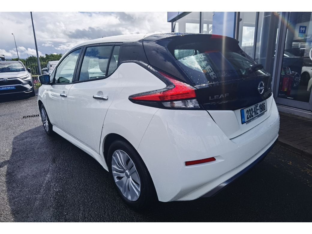 2023 Nissan Leaf