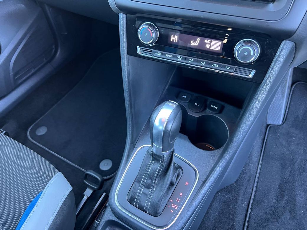 2015 Volkswagen Polo