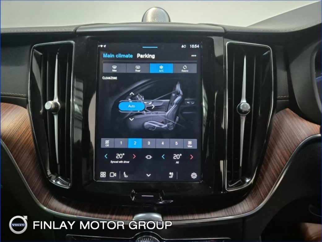 2023 Volvo XC60