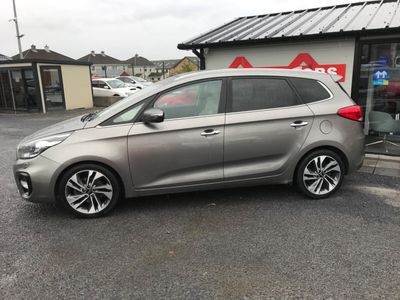 2017 Kia Carens