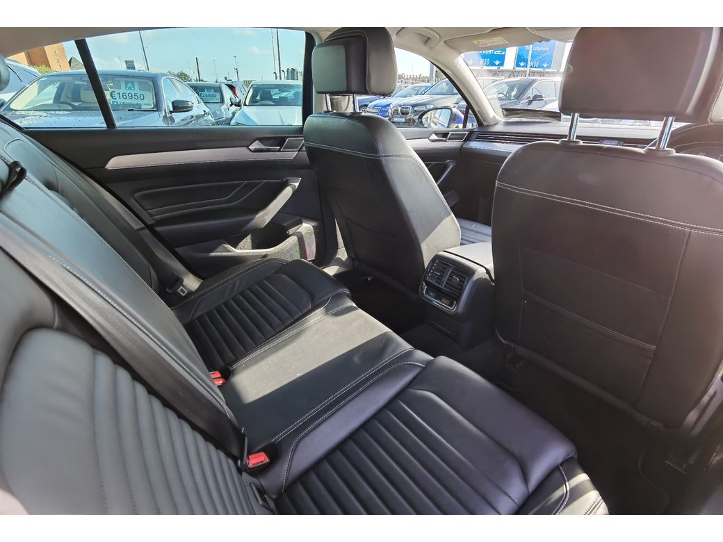 2020 Volkswagen Passat
