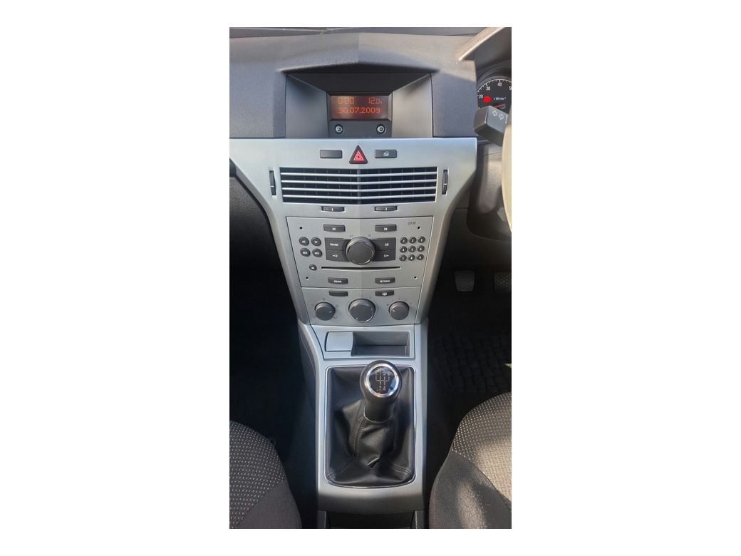 2009 Opel Astra