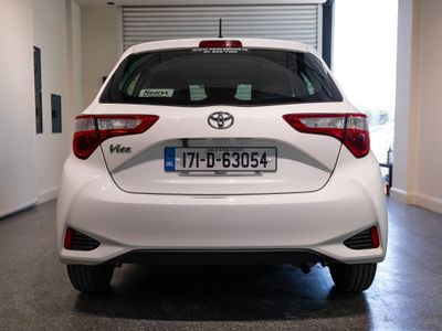 2017 Toyota Vitz