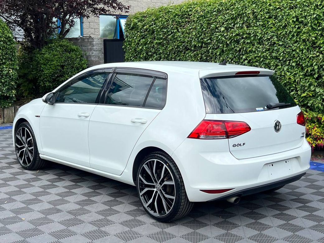 2016 Volkswagen Golf