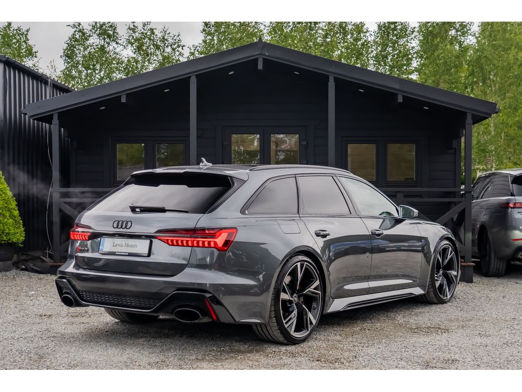 2021 Audi RS6