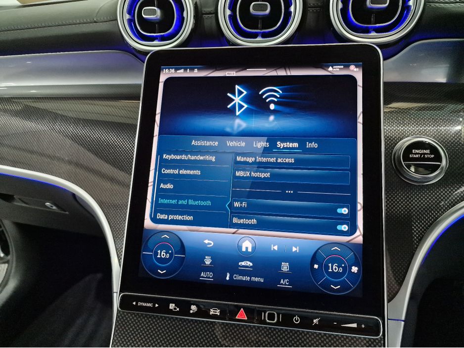 2024 Mercedes-Benz GLC Class