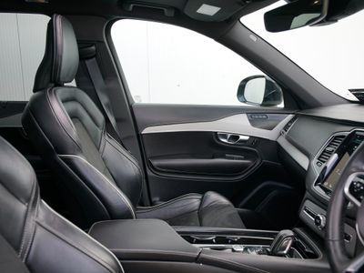 2022 Volvo XC90