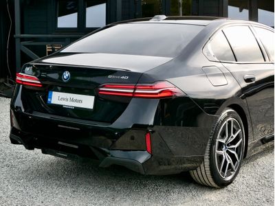 2024 BMW i5