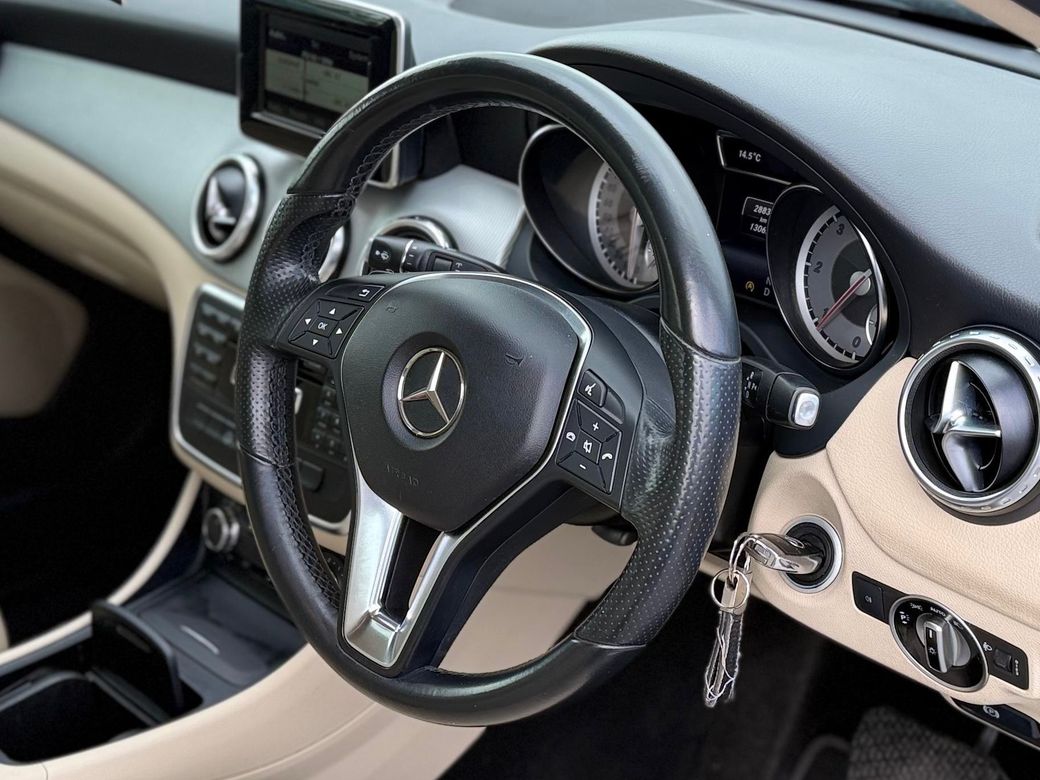 2015 Mercedes-Benz GLA Class
