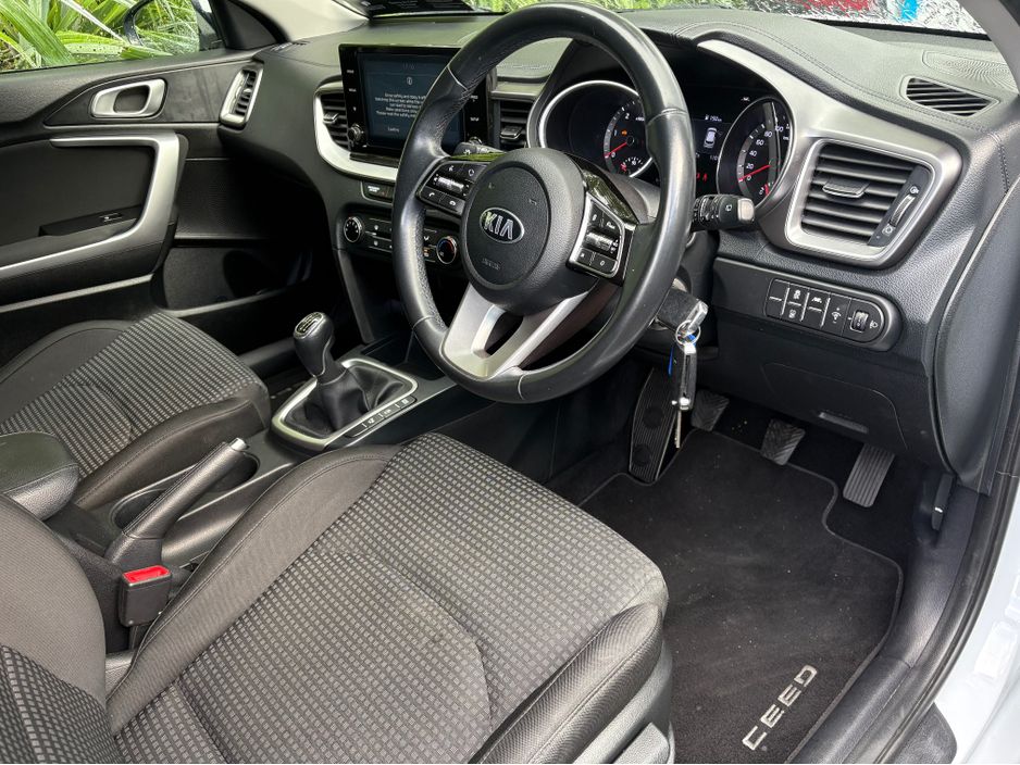 2022 Kia Ceed