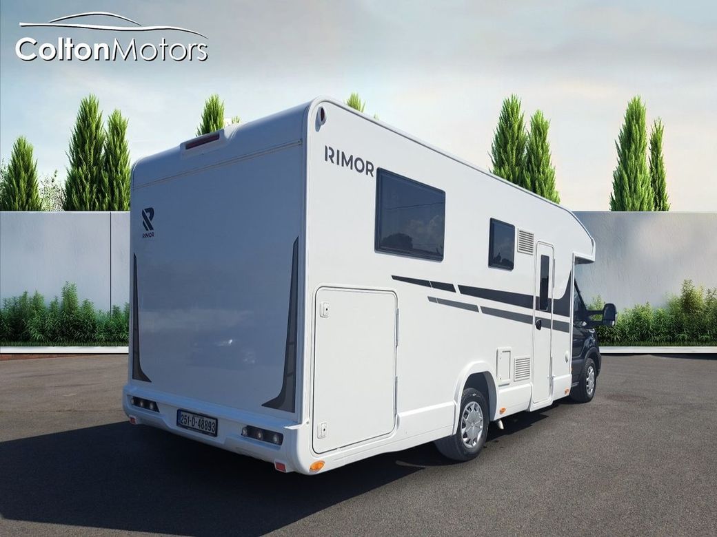 2025 Ford Transit